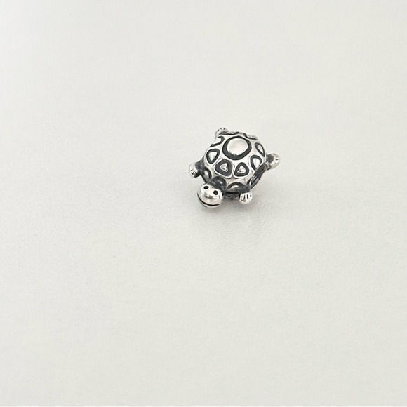 Pandora Cute Smiling Turtle Animal Retired Bead Charm - Picture 6 of 6